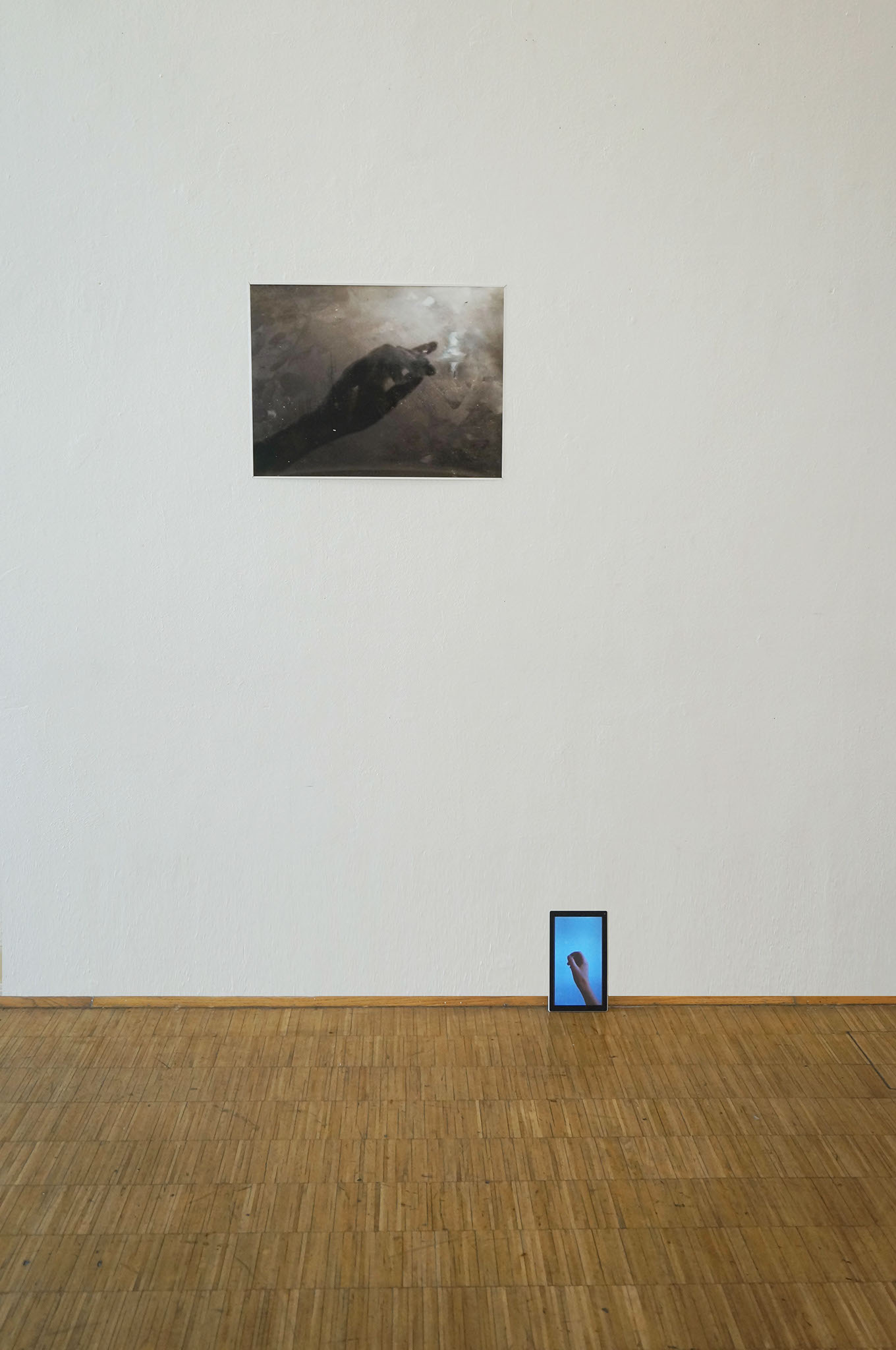 Michaela Putz // Touching Surfaces
