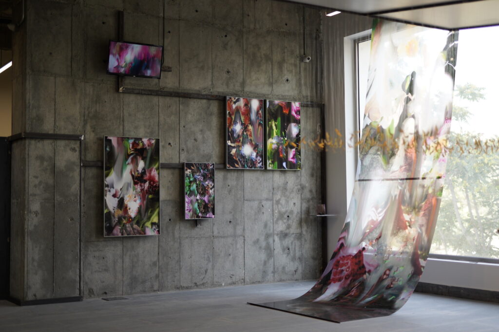 Exhibition view Yassi Foundation Teheran (c) Yassi Foundation Teheran